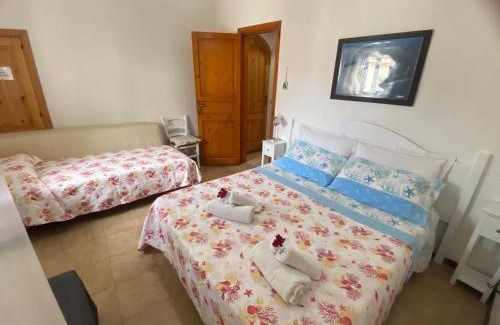 Lipari Historic Centre Apartment | Lipari Centro Storico Flat 7 mins from port