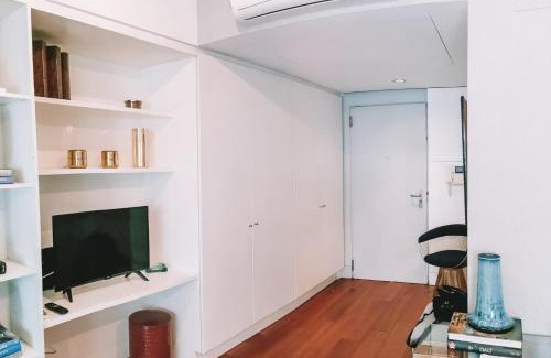 Misericordia Apartment | Lisbon Bairro Alto Apartments Free Parking