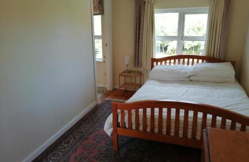 Craigavon Bed & Breakfast | Lisieux House on Lough Neagh