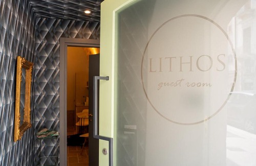 Santa Maria Bed & Breakfast | LITHOS guest room