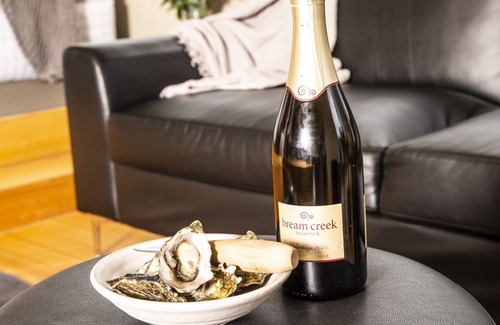 Taranna Cottage | Little Norfolk Bay Events and Chalets