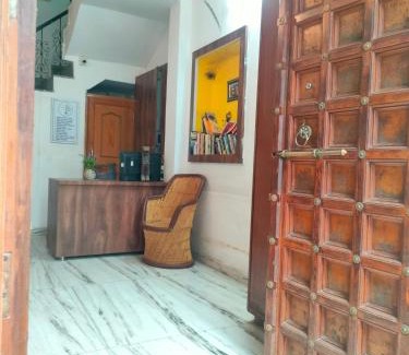Udaipur Hotel | Little Peepal House