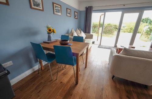Bude House | Little Springfield
