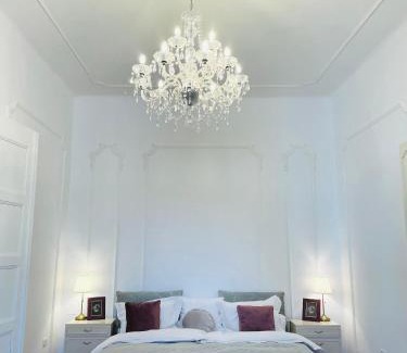 Cluj-Napoca City Centre Apartment | LittleParis