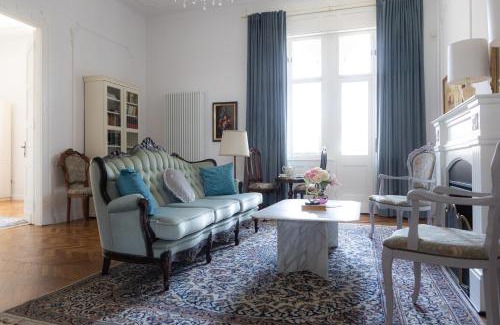 Cluj-Napoca City Centre Apartment | LittleParis