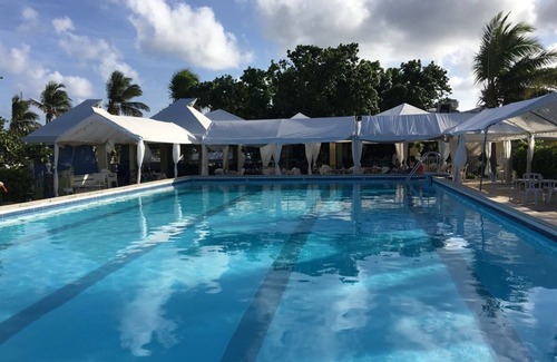 Testman Boat Rental | Live aboard the Tradewinds trawler at Green Cay Marina.