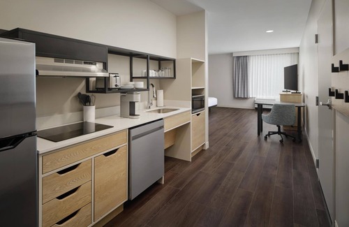 Tullahoma Hotel | LivSmart Studios by Hilton Tullahoma
