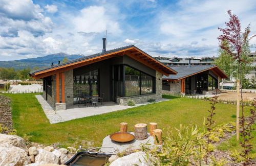 Razlog Villa | Local Stay Villas
