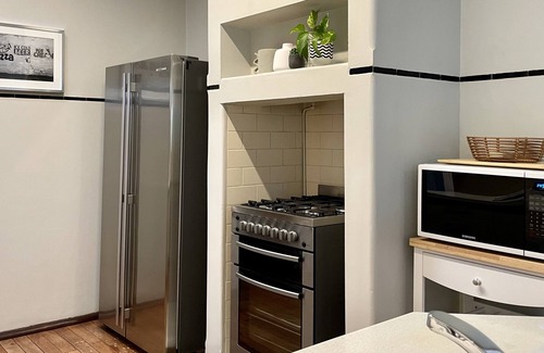 Wembley House | Location, style and tranquility awaits you in Wembley