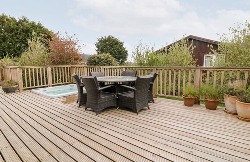Woolfardisworthy Cottage | LODGE 27, pet friendly, country holiday cottage in Woolfardisworthy
