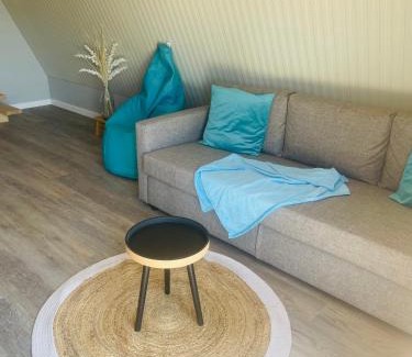 Saint-Utin Ski Chalet | Lodge lady tipi