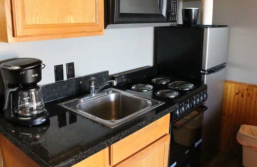 Canyon Lake Cabin | Lodge Suite Upstairs W/ Balcony - 207