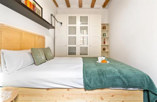 Barceloneta Apartment | Lodging Apartments Almirall Beach 22