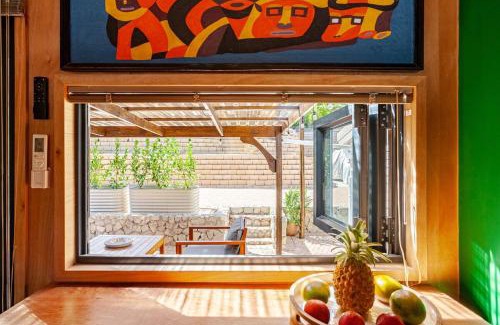 Paradise Apartment | Loerie's Pod - On Knysna Lagoon