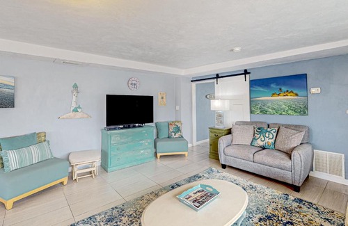 Oakdale Park Apartment | Loft by the Sea