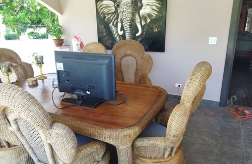 Santa Clara Apartment | Loft Style Medieval Tranquilite Assure a 1 km de la Plage
