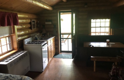 Masardis Cabin | Log cabin located on the Aroostook river
