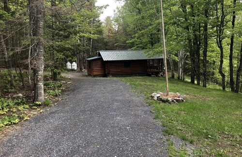 Masardis Cabin | Log cabin located on the Aroostook river