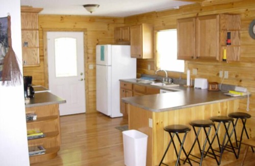Whittier Cabin | Log Cabin Rental w/Hot Tub, Views near Harrahs Casino, Cherokee & Bryson City NC