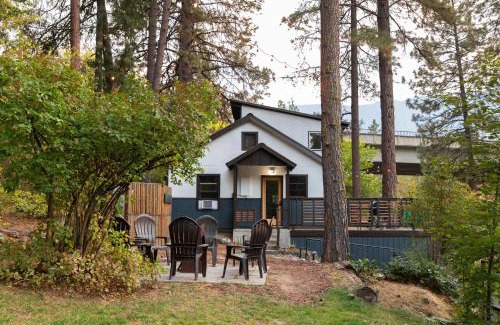 Leavenworth Hotel | LOGE Leavenworth - Downtown