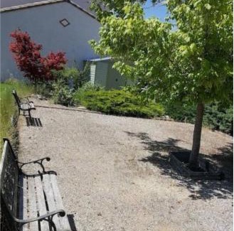 Cahuzac-sur-Vere Apartment | Logement avec piscine, classé 3 étoiles, de 42 m2 tout confort au calme pour un couple