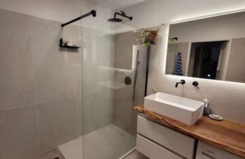 Thiers Apartment | Logement Spacieux Idéal Couple
