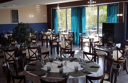 Chaource Hotel | Logis Le Cadusia