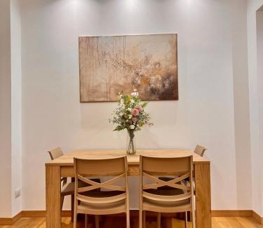 Tuscolano Apartment | Lolus House