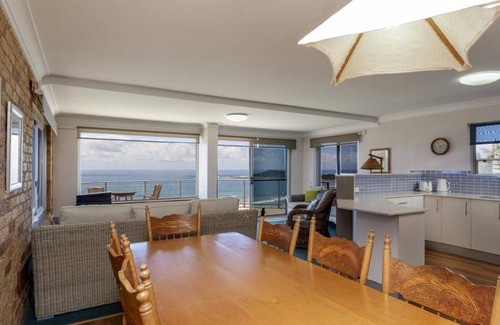 Yamba House | Lonerock Unit 2 Yamba