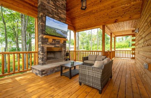 McHenry House | Longview Lodge