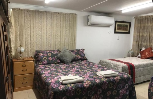 Warwick Bed & Breakfast | Lorac Bed and Breakfast