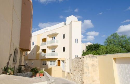 Marsaxlokk House | Lorenza Letting Maisonette
