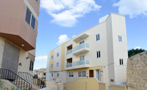 Marsaxlokk House | Lorenza Letting Maisonette