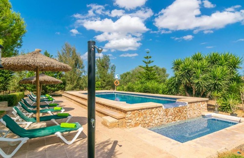 Campos Villa | LOS GIRASOLES
