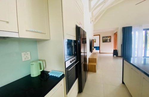 Phuoc Thuan Apartment | Lotus Villa Coastar Hồ Tràm Resort