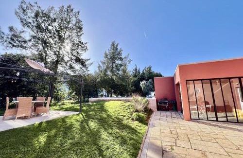 Sao Clemente Apartment | Loulé Stylish 1 with Pool by Homing