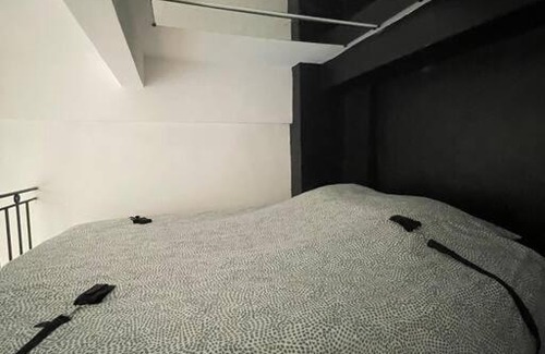 Le Mourillon Apartment | Love room avec jacuzzi toulon