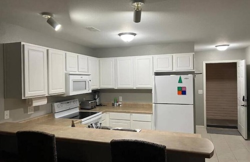 Lake Ozark House | Lovely 3-bed 3-bath condo right on the lake