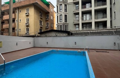 Igbobi Apartment | Lovely 3-bed With a Pool Next to Four Point