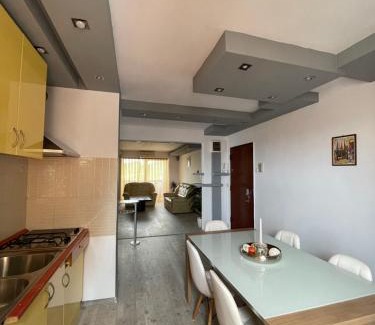 Oradea Apartment | Lovely 3 bedrooms Apartament