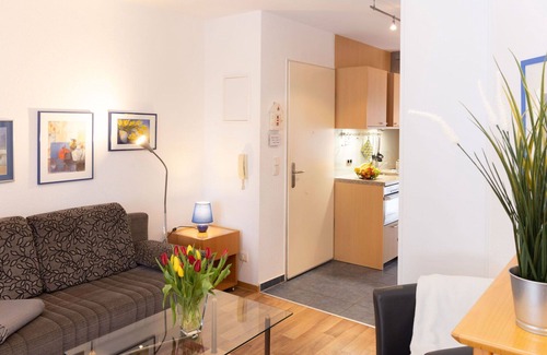 Ostvorpommern Apartment | Lovely apartment for 4 people with WIFI, TV, terrace and pets allowed