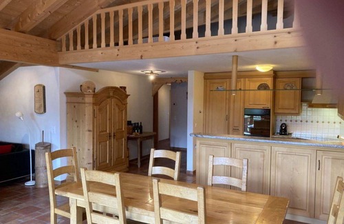 Saanenmoeser Apartment | Lovely apartment for 6 people with WIFI, TV and balcony
