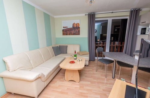 Stangerode Apartment | Lovely apartment for 2 people with WIFI, TV and patio