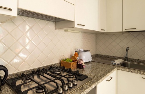 San Carlo Apartment | Lovely apartment for 6 people with TV, terrace and pets allowed