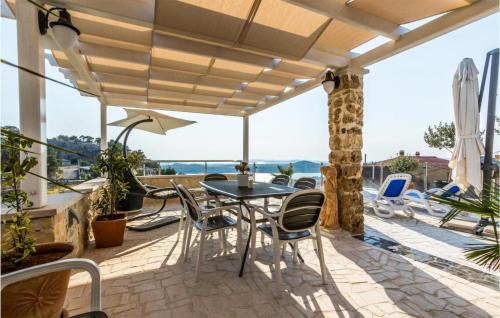 Meterize Apartment | Lovely Apartment In Sibenik With Sauna