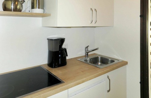 Siegsdorf House | Lovely apartment in villa for 4 guests with TV, balcony and pets allowed