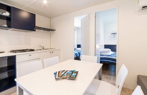 Fertilia House | Lovely apartment in villa for 6 guests with WIFI, pool, A/C, TV and terrace