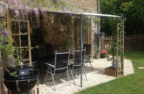 Champniers-et-Reillac Cottage | Lovely French Gite, . Exclusive heated 10 x 5m pool. character accomodation,