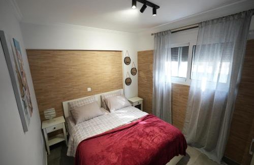 Nea Smirni Apartment | Lovely Front Garden 2 BDRM Nea Smyrni