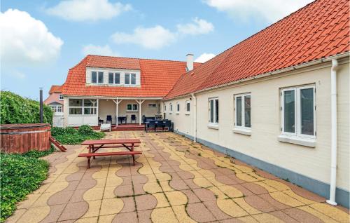 Klitmoller House | Lovely Home In Thisted With Kitchen